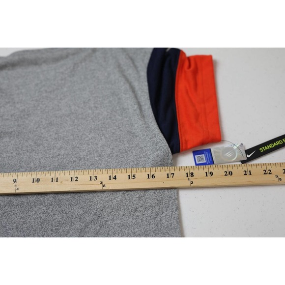 Nike Dri-Fit Womens‎ Short Sleeve V-Neck Printed T-Shirt Small Iowa Fit Gray - Picture 9 of 10